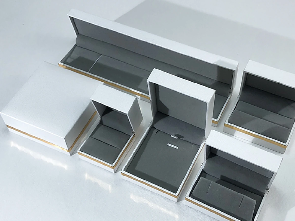 Gold-Edge Leatherette Jewelry Box Collection (Necklace, Earring, Ring)